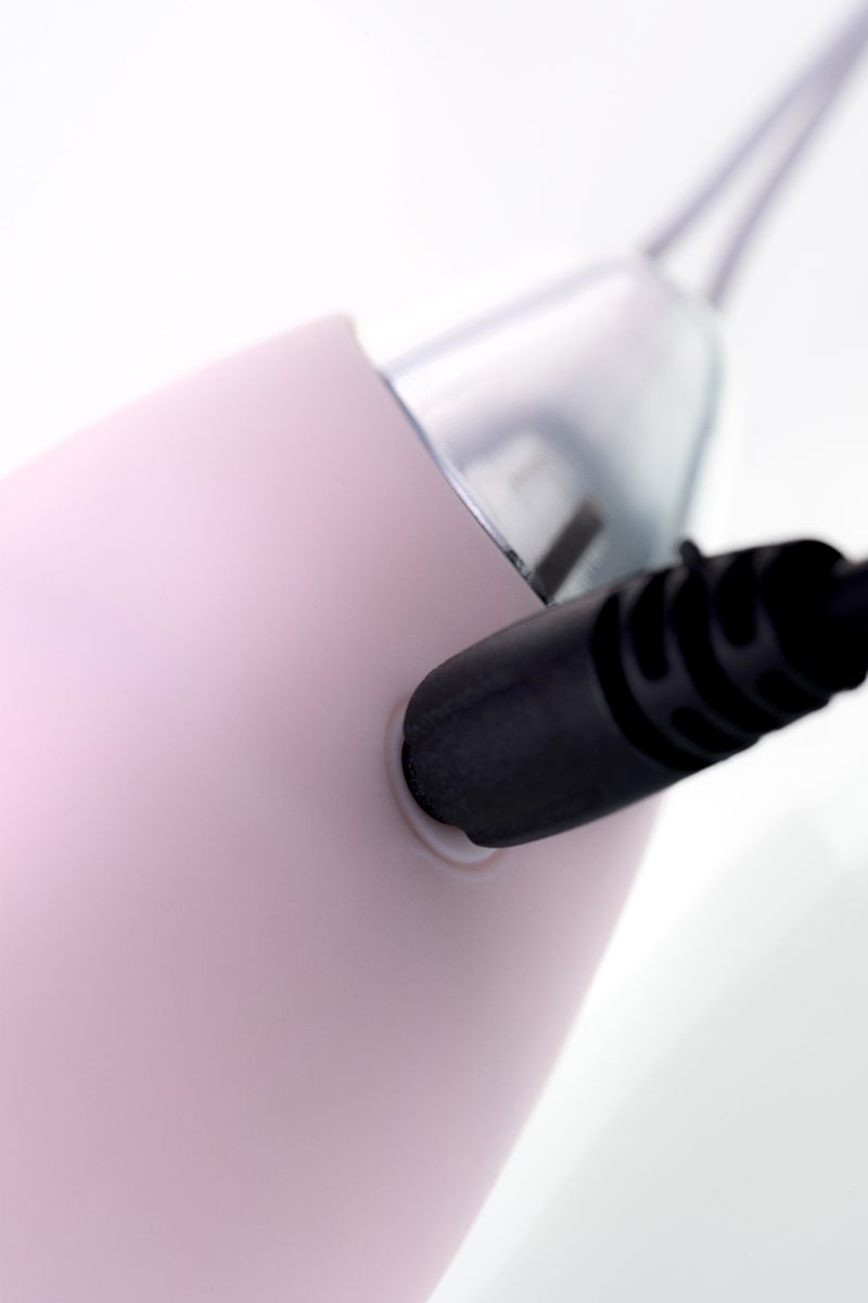 Нежно-розовый набор VITA: вибропуля и вибронасадка на палец  13