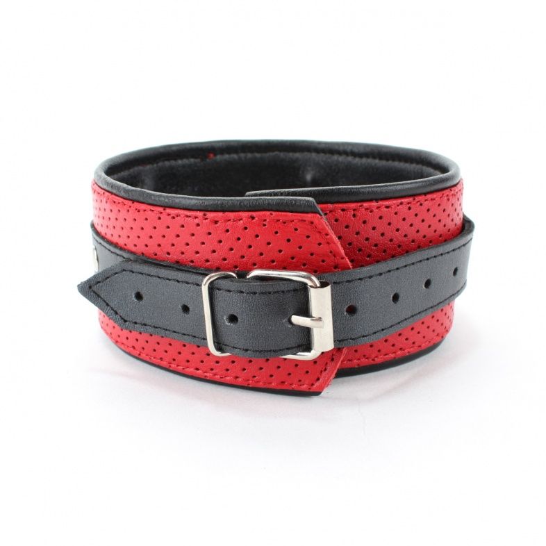 Красно-черная фиксация из перфорированной кожи 2