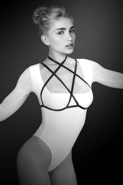 Упряжь на грудь Lola 1