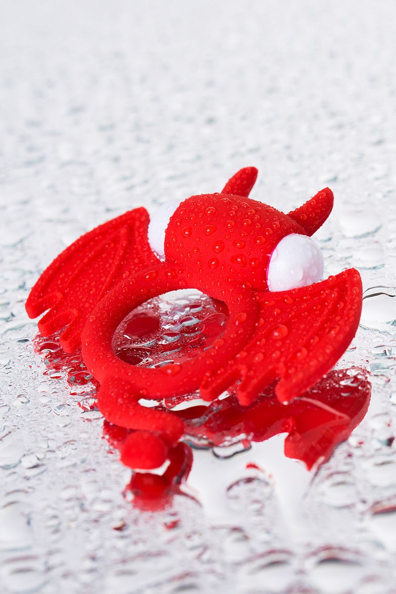 Красное эрекционное кольцо на пенис JOS COCKY DEVIL 11