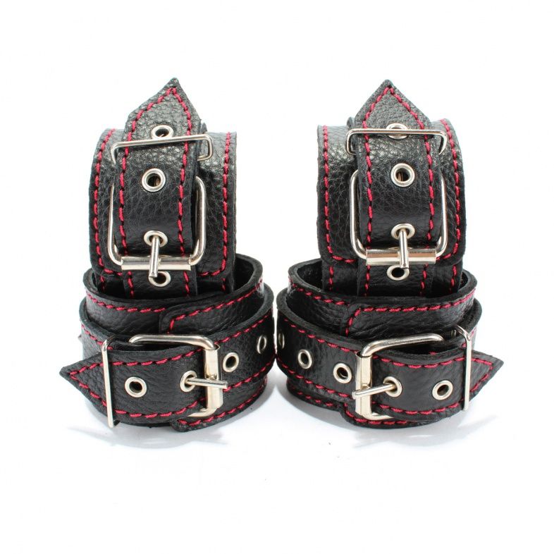 Черный бондажный набор с красной строчкой 4