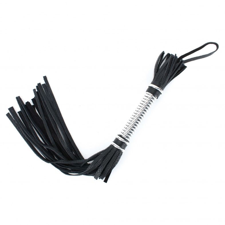 Черная плеть с серебристой ручкой - 45 см. 3