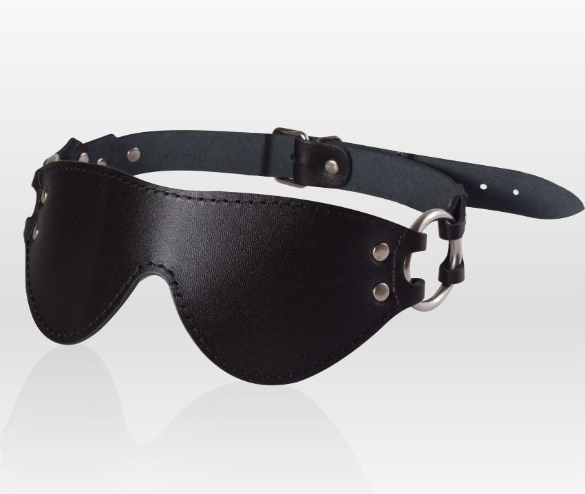 Маска из натуральной кожи с велюровой подкладкой 1