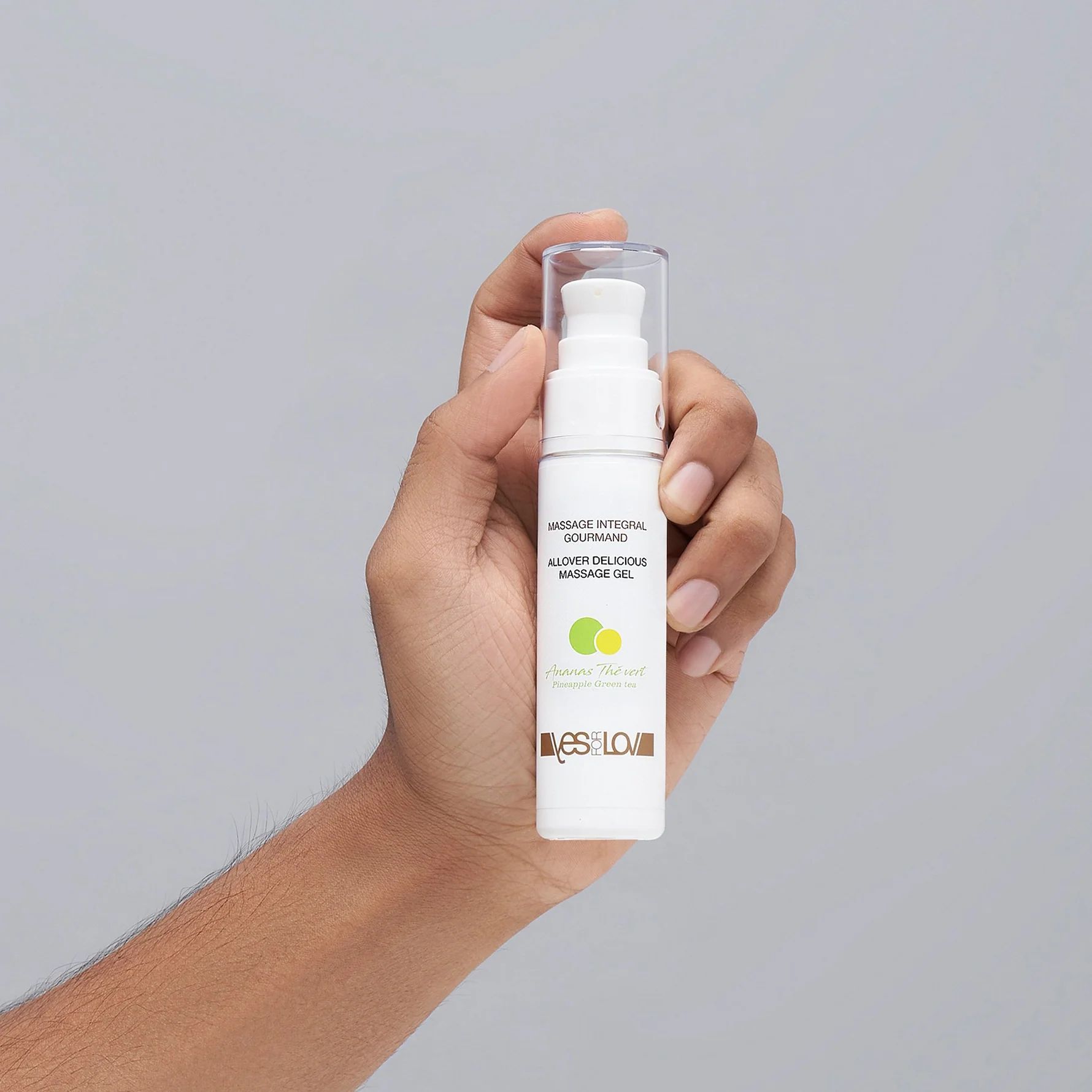 Универсальный массажный гель 3-в-1 Allover Delicious Massage Gel с ароматом ананаса и зеленого чая - 50 мл. 4