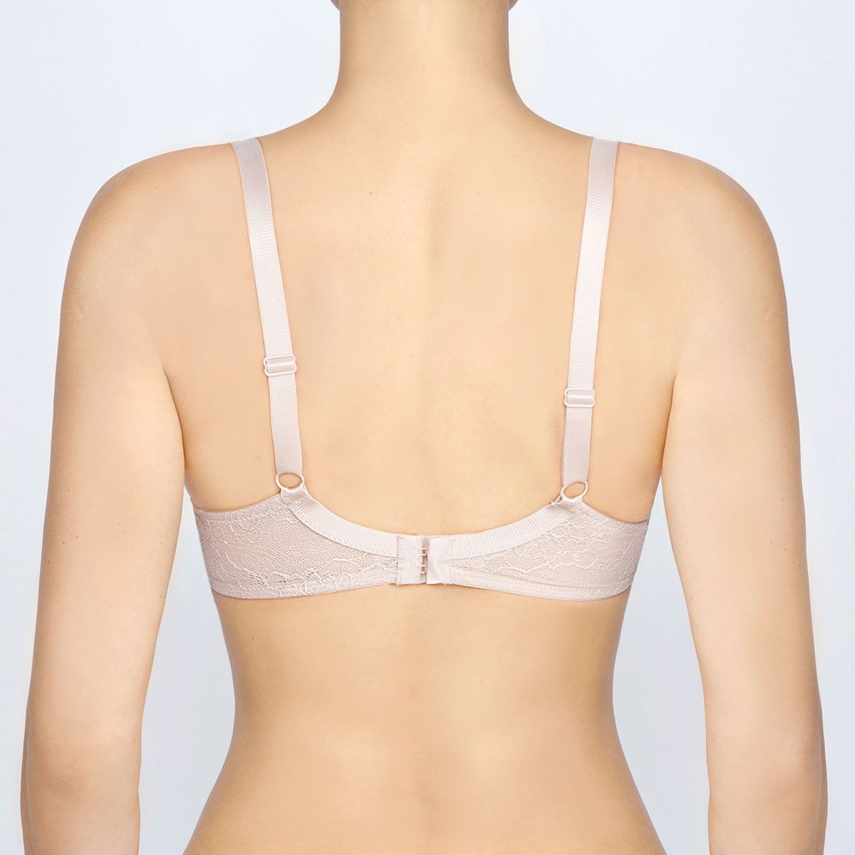 Эффектный бюстгальтер-спейсер на каркасах 9