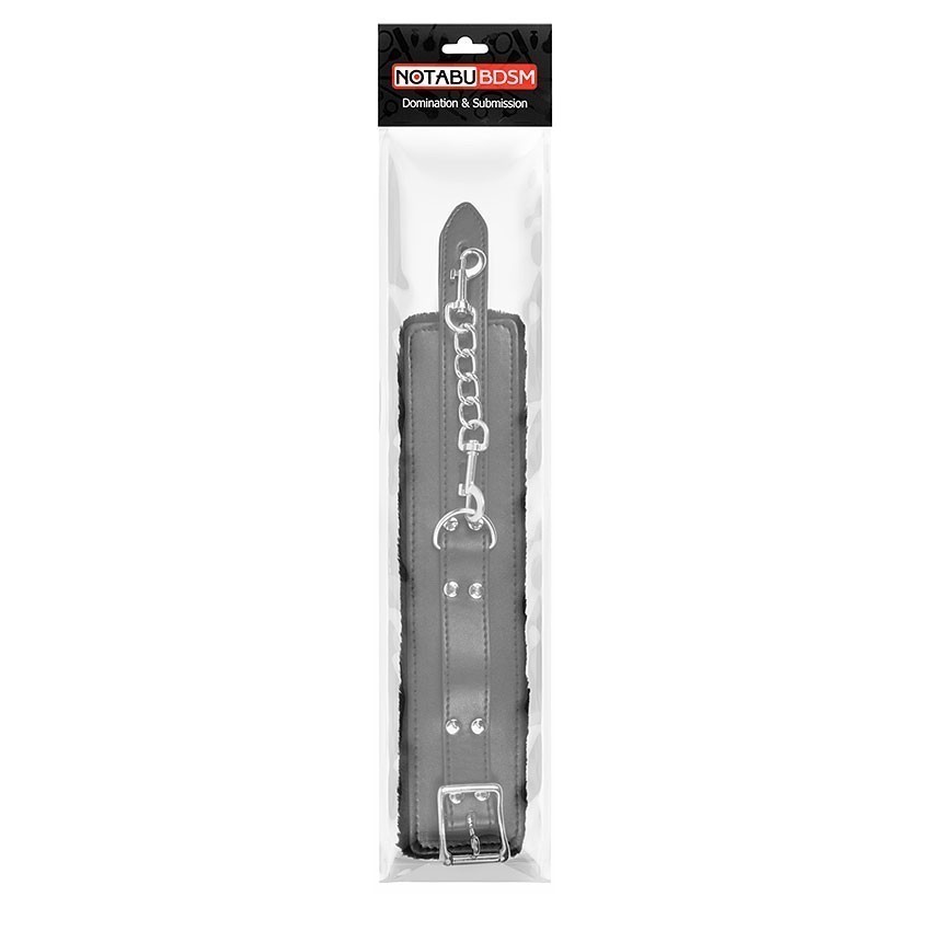 Черные оковы на металлических карабинах 3