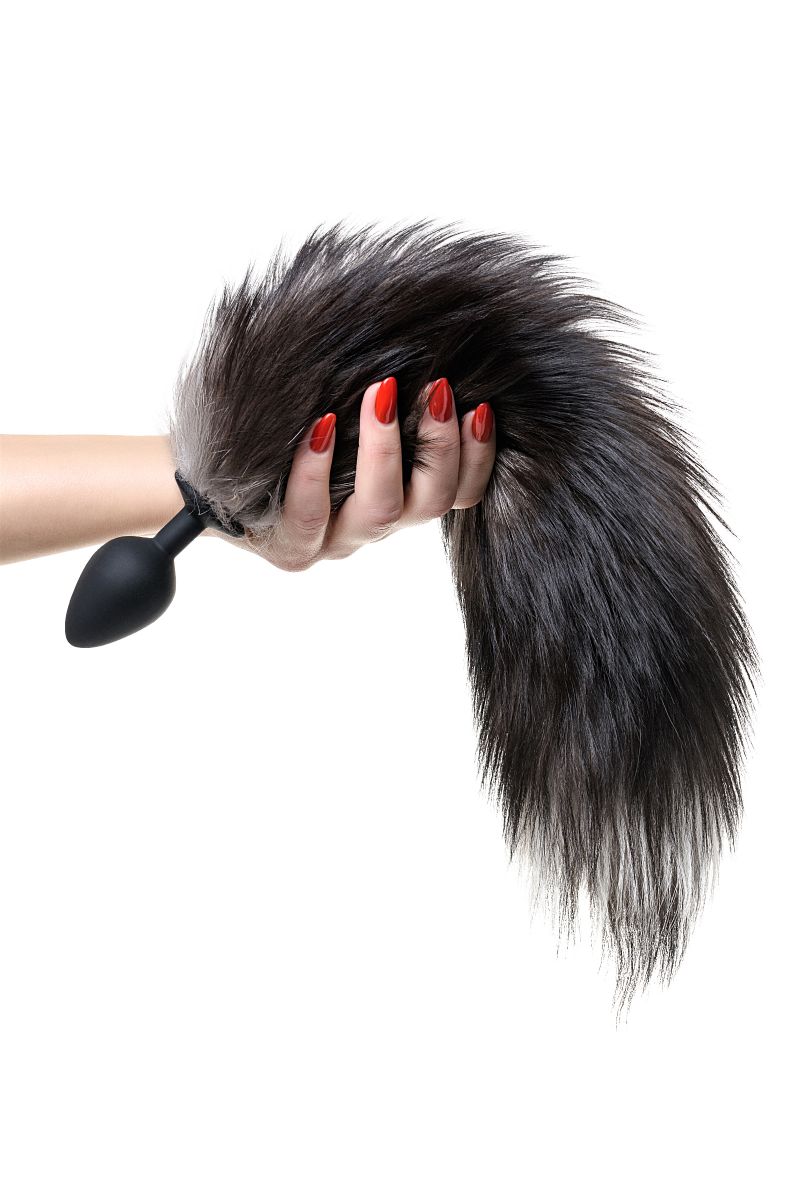 Черная анальная втулка с хвостом чернобурой лисы - размер М 4