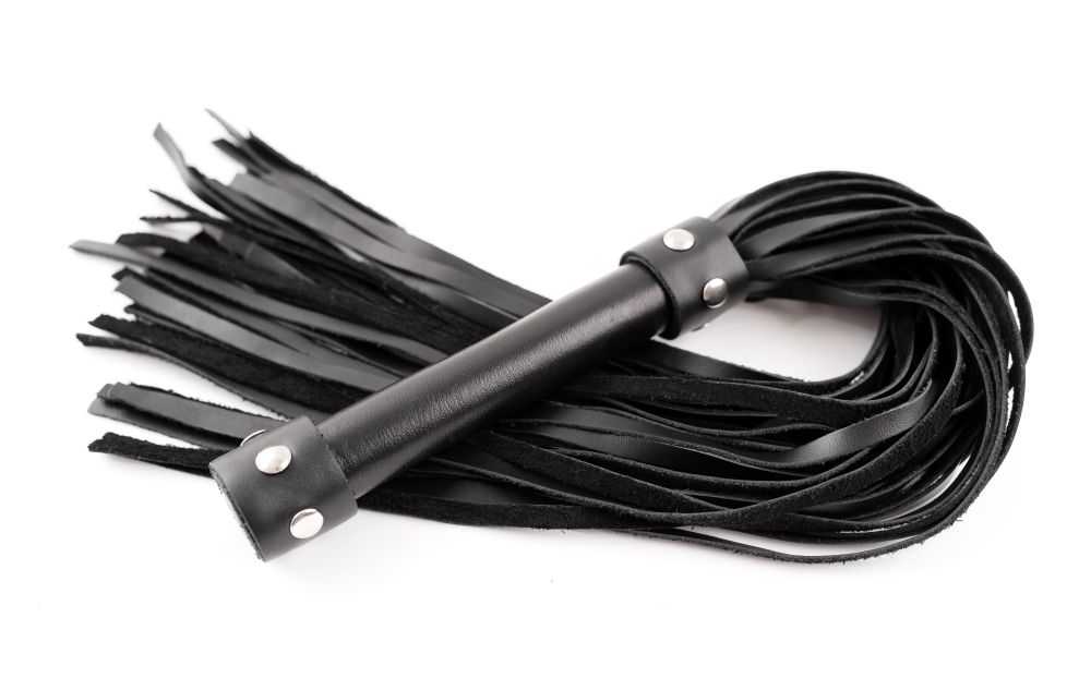 Черная кожаная плеть с ручкой - 55 см. 3