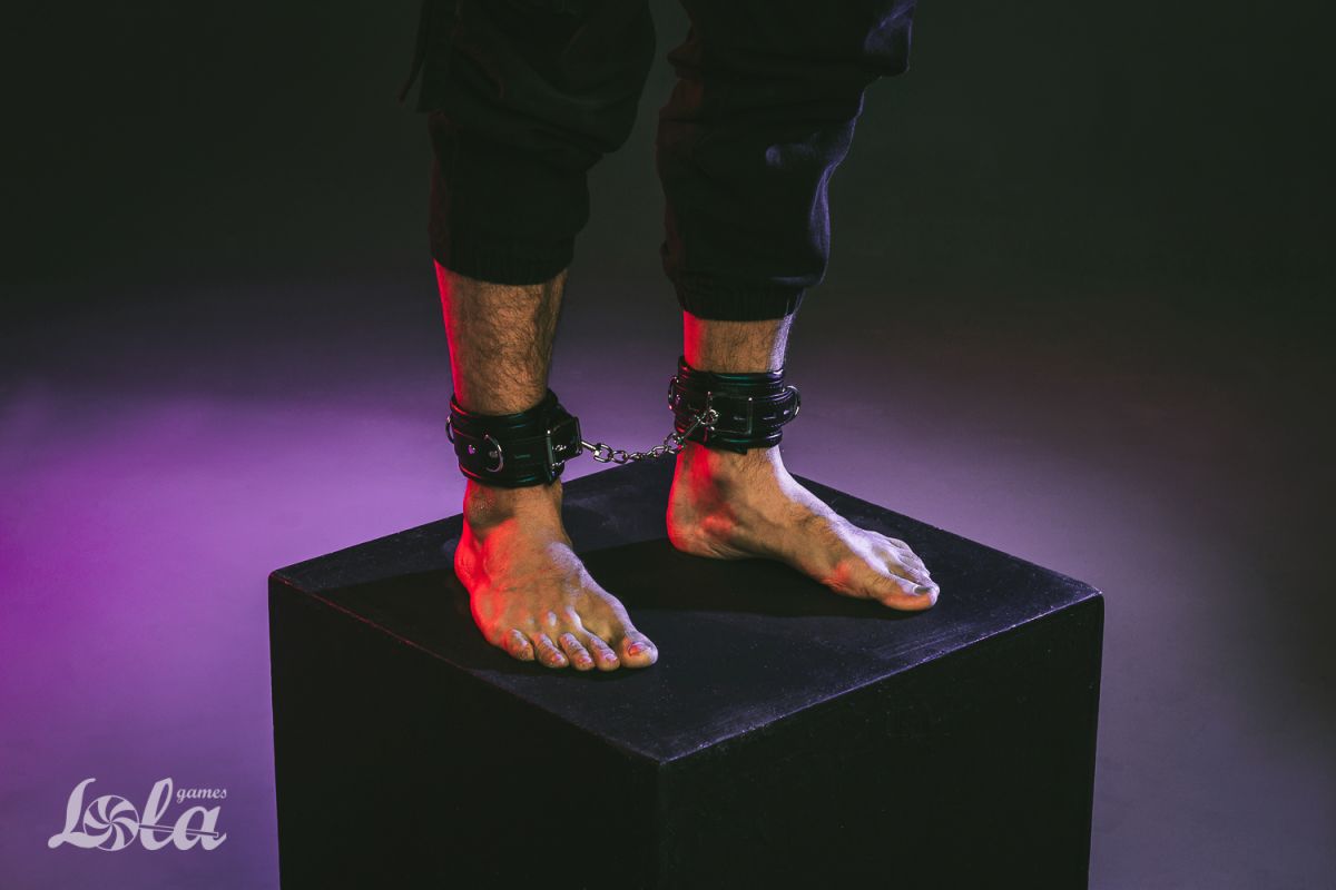 Черные оковы Amazea 4