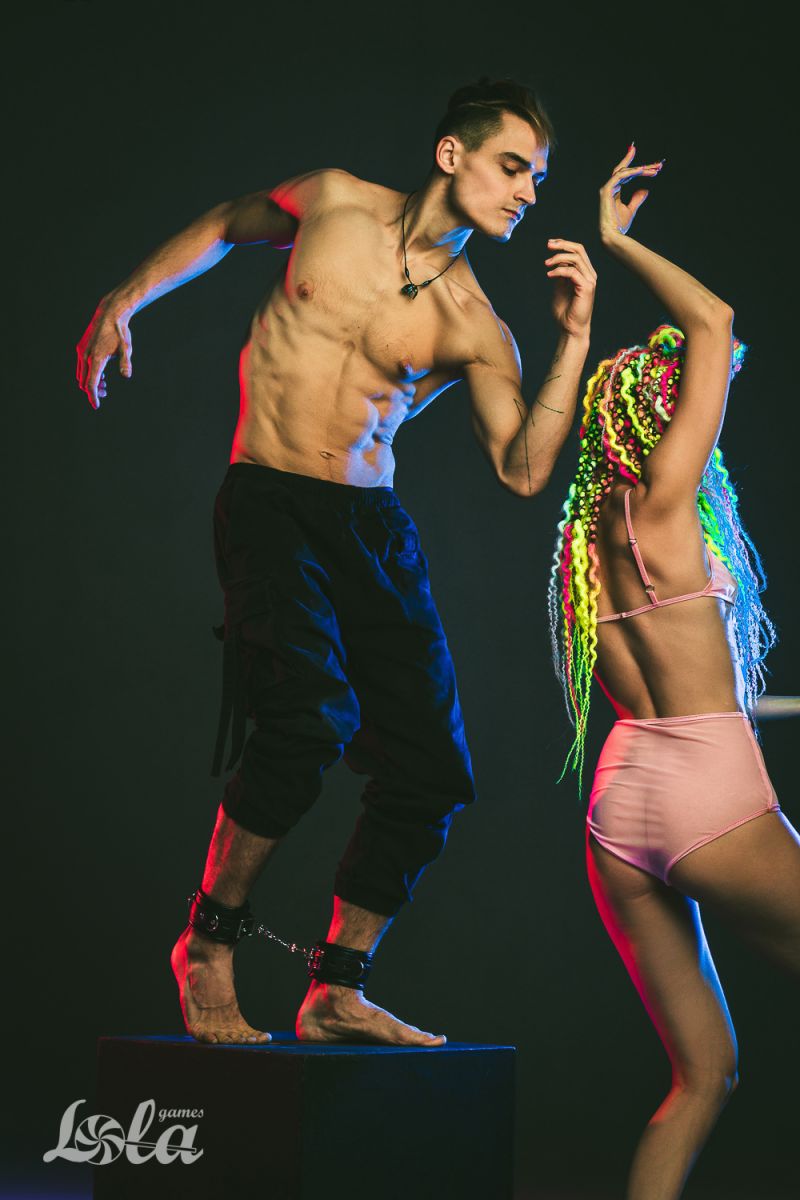 Черные оковы Amazea 6