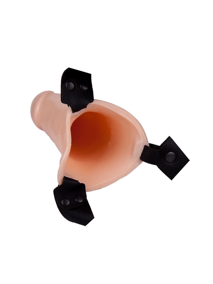 Пустотелый реалистичный фаллопротез на ремешках с заклепками - 17 см. 4