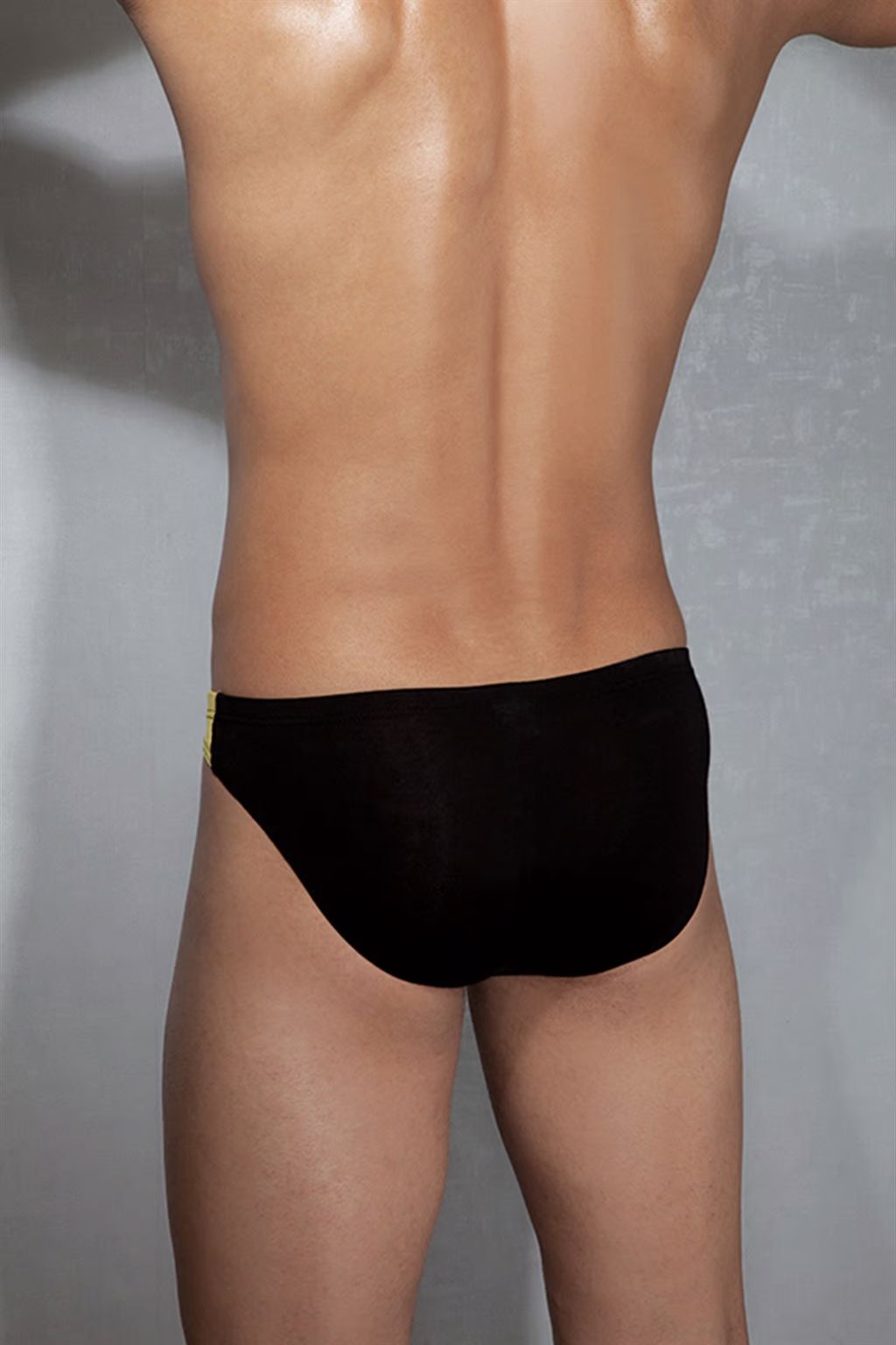 Стильные трусы-микро в спортивном стиле Doreanse Sport 3