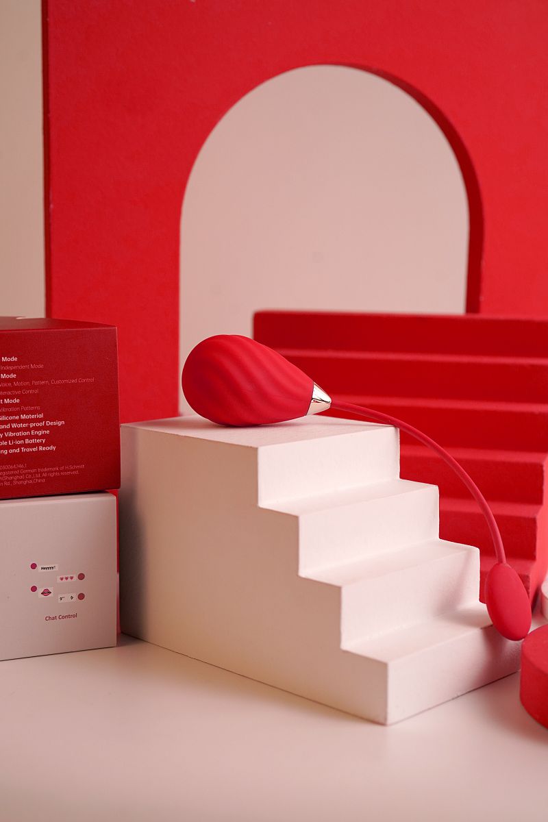 Красное виброяйцо Magic Motion Sundae 8