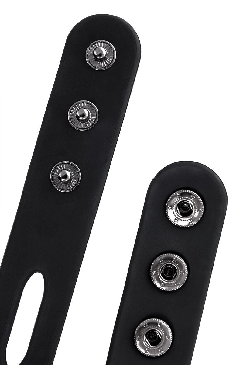 Черная плотная силиконовая маска 10