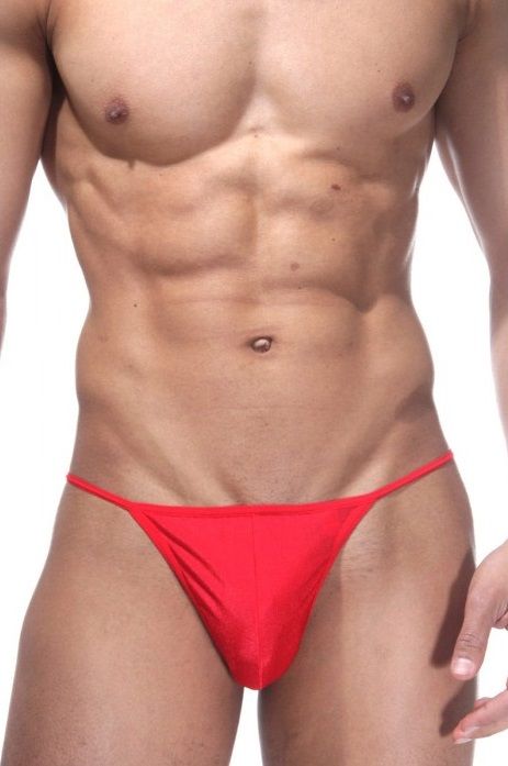 Трусы-стринги с цепочками сзади 1