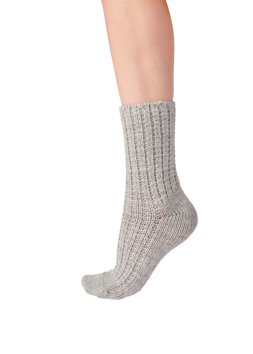 Теплые женские вязанные носки для дома 4