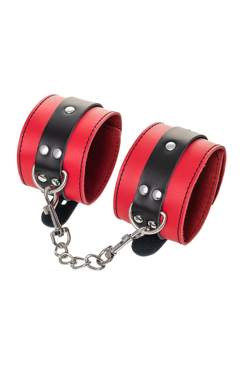 Красно-черные оковы на ноги из кожи 7