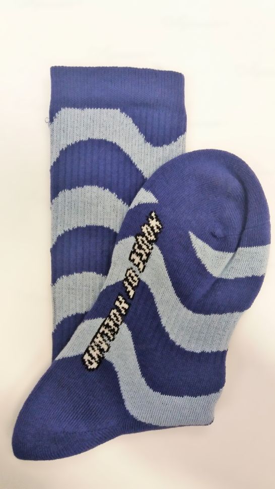 Сине-голубые гольфы в полоску 1