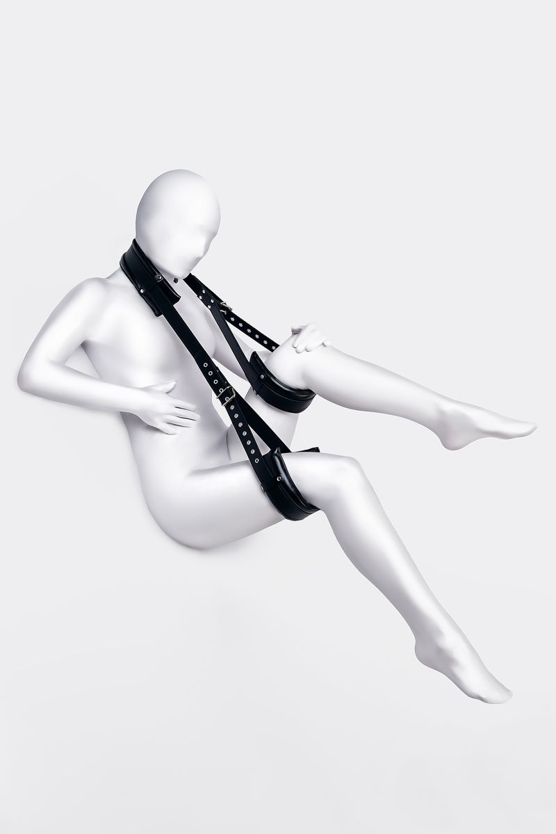 Черные кожаные стропы для фиксации Anonymo 3