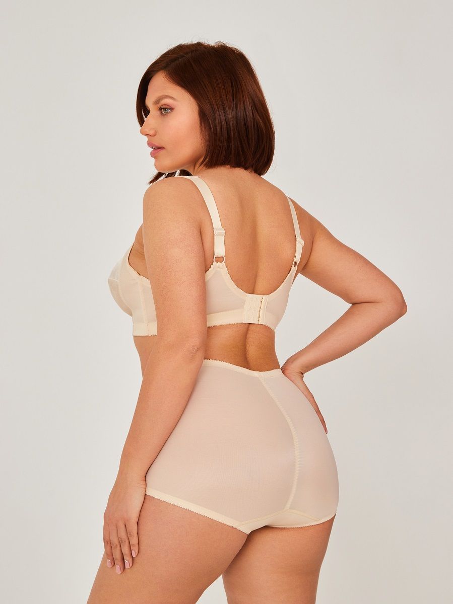 Высокие утягивающие трусики с атласной вставкой 3