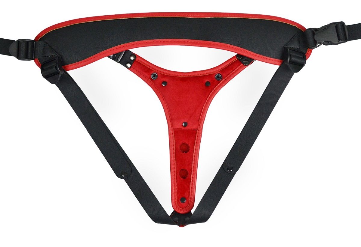 Красно-черный женский пояс с 2 способами крепления насадок и вагинальной пробкой 7