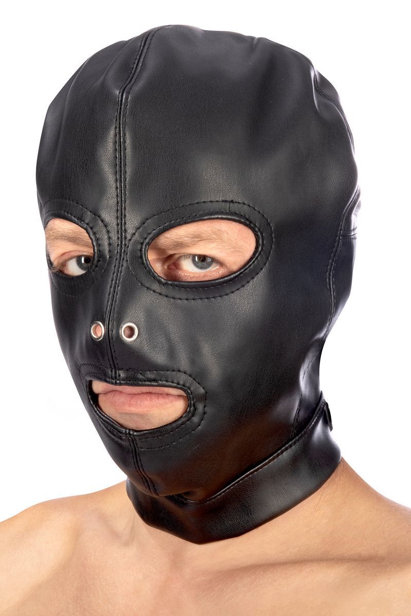 Маска-шлем с прорезями для глаз и рта 3