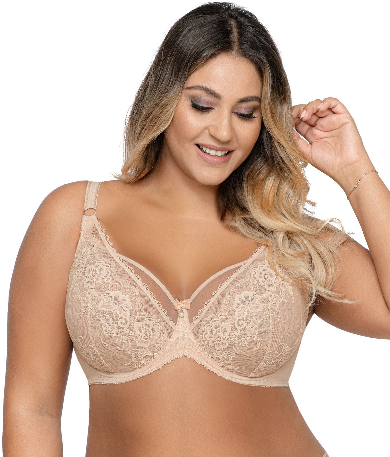 Соблазнительный бюстгальтер на каркасах с мягкими чашками 1