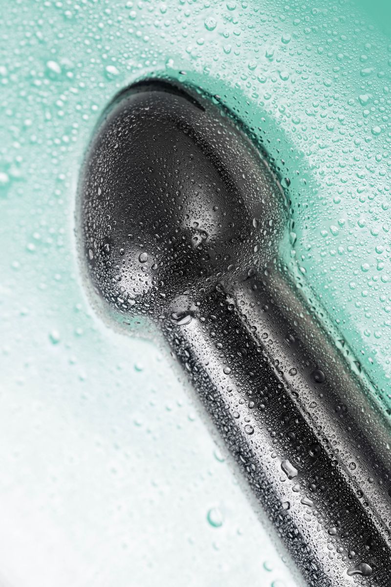 Черный нереалистичный фаллоимитатор Jelly Dildo L - 20 см. 9