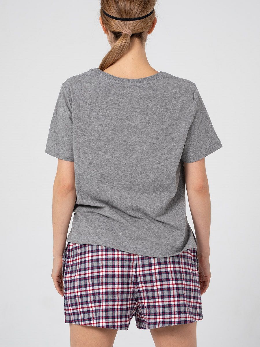 Уютный пижамный комплект с маской 3