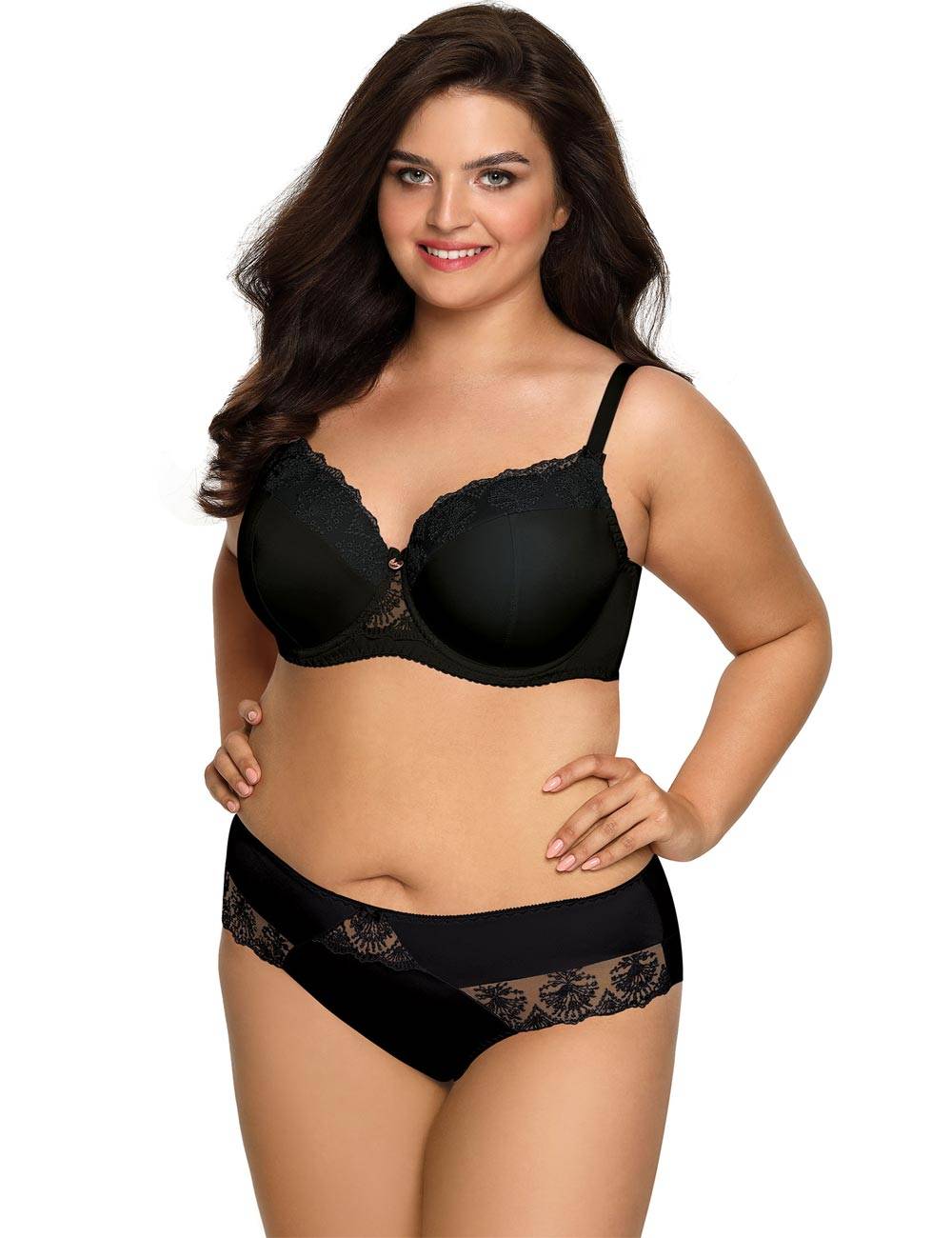 Бюстгальтер plus size с эффектной вышивкой на чашках 4