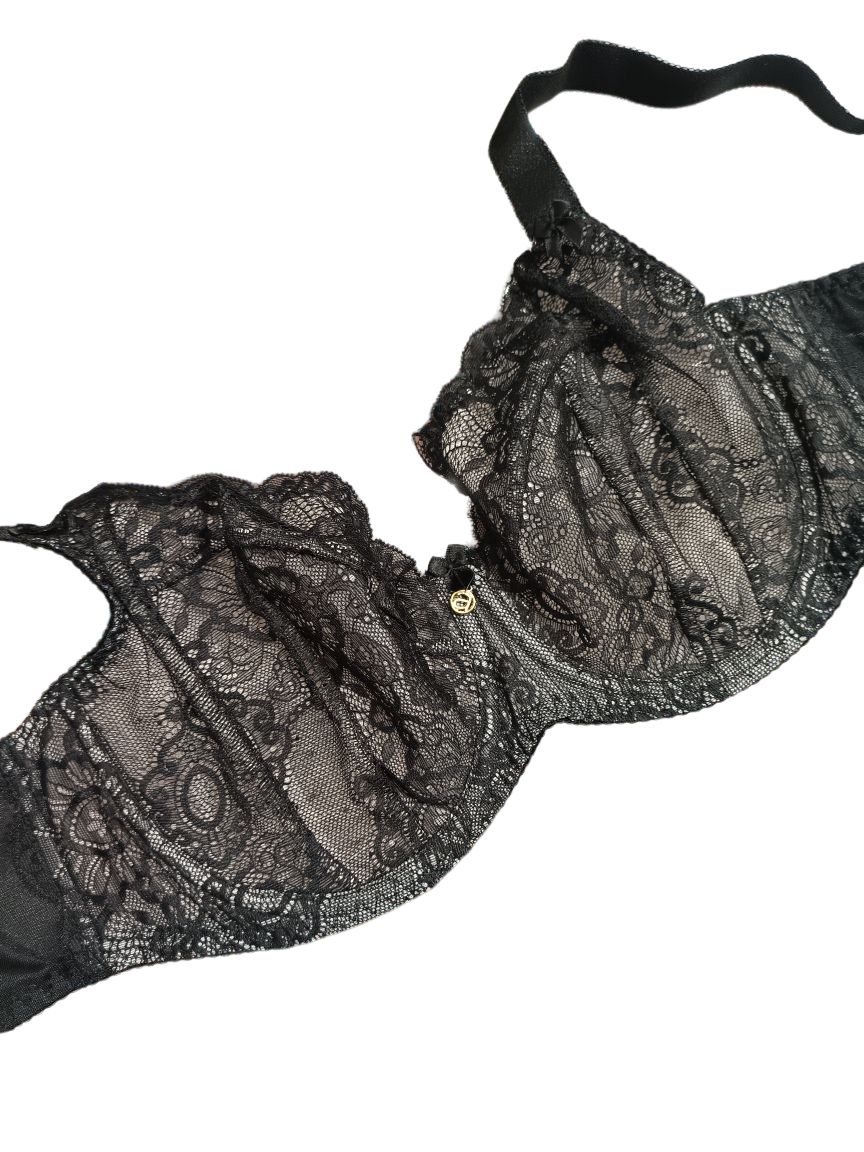 Бюстгальтер plus size на косточках с кружевными мягкими чашками 5