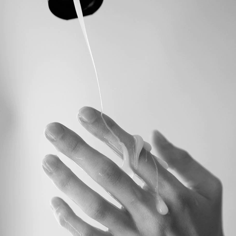 Смазка на водной основе Creamy с консистенцией спермы - 70 мл. 2