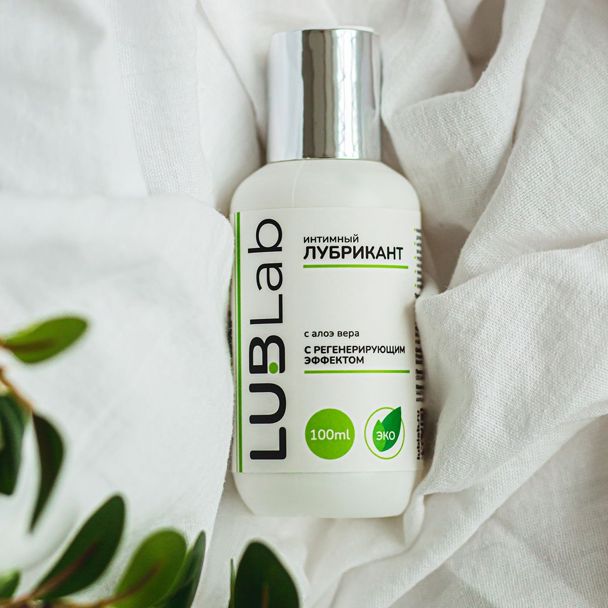 Регенерирующий лубрикант на водной основе с алоэ вера LUBLab - 100 мл. 4