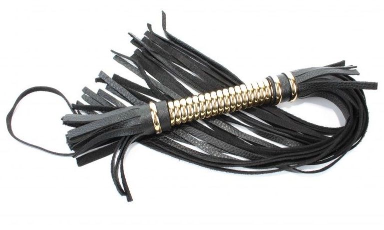 Чёрная плетка из натуральной кожи с золотистой отделкой рукояти - 60 см. 1