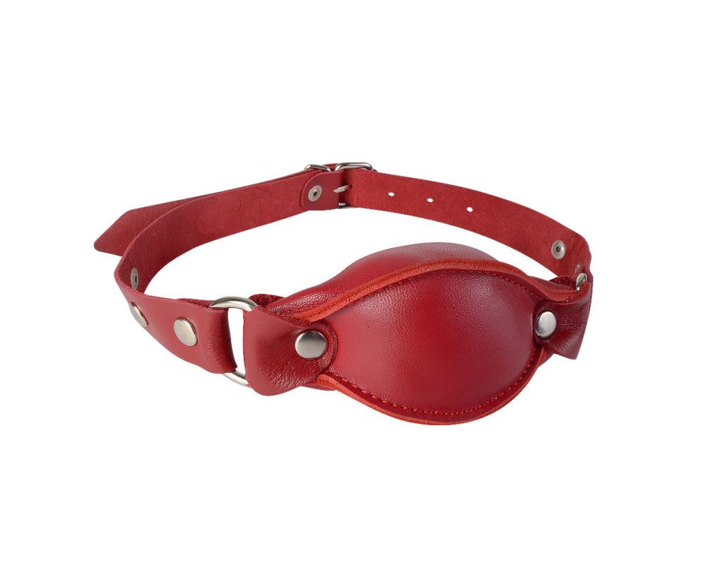 Красный кожаный кляп на регулируемых ремешках 5