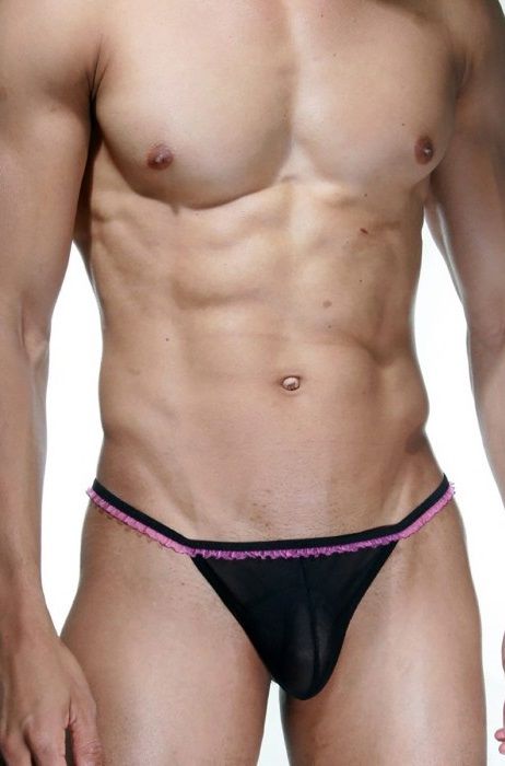 Черные трусы-стринги с розовой рюшей 1