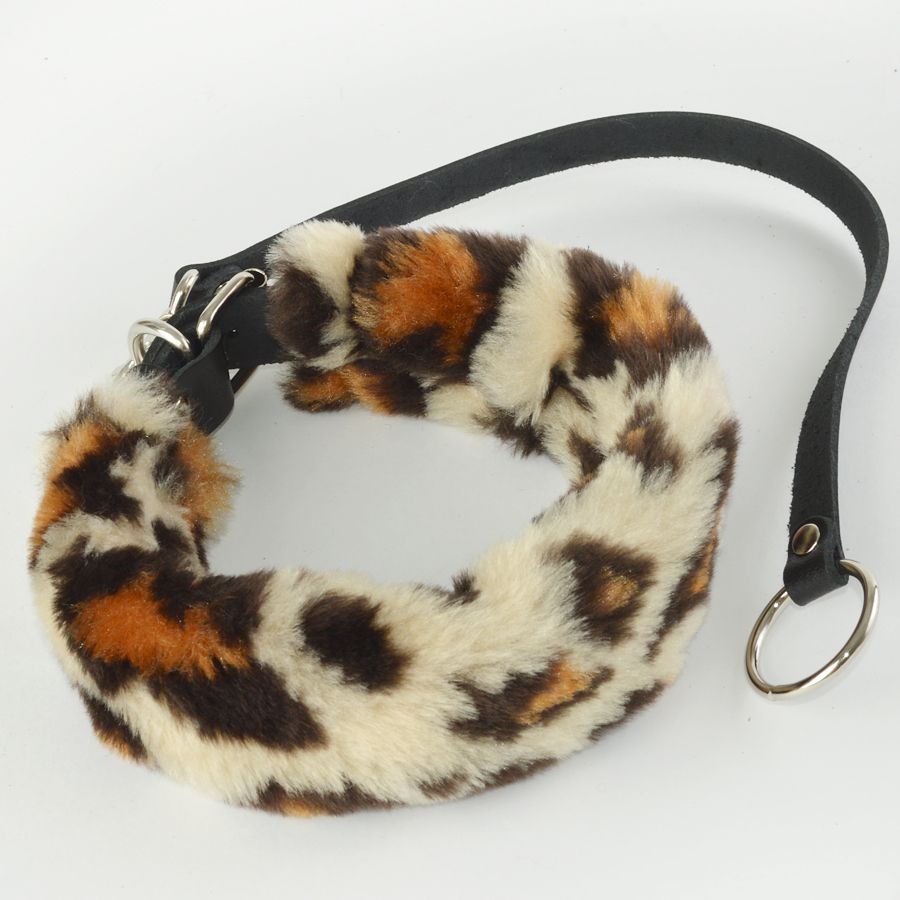 Леопардовый меховой ошейник с кожаным поводком 1