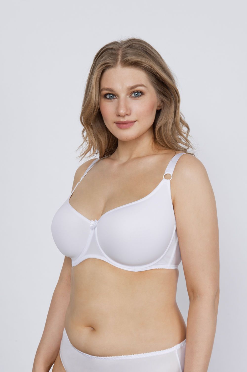 Формованный бюстгальтер из воздухопроницаемого материала 7