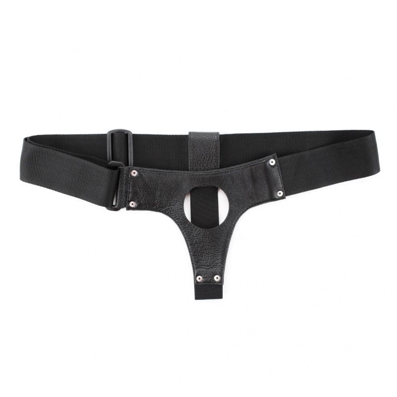 Чёрные кожаные трусики для больших насадок  2