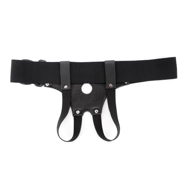 Трусики для страпона с маленьким отверстием 2