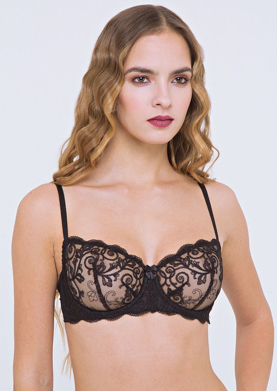 Бюстгальтер с мягкой полупрозрачной чашкой