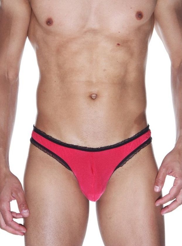 Красные мужские трусы-бразилиана с черной рюшевой отделкой 1