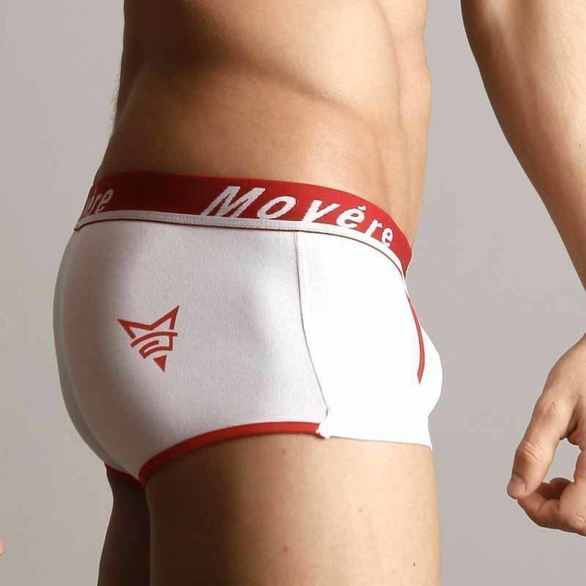 Белые трусы-хипсы с красной резинкой и надписью Movere 2