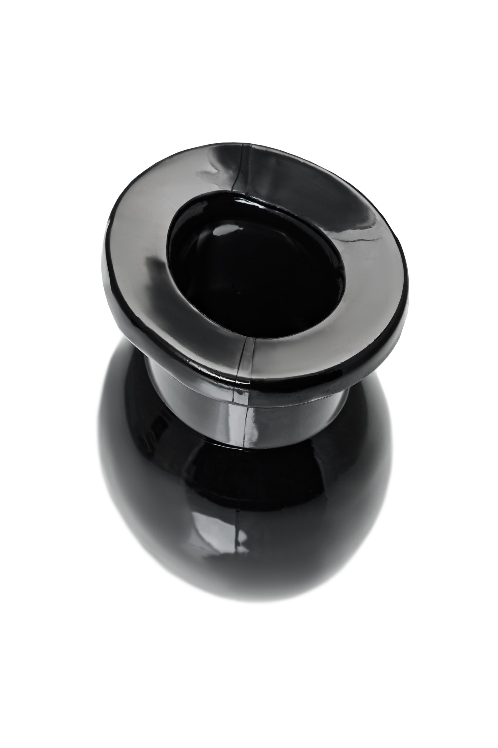 Черная анальная втулка Basic M - 6,5 см. 4