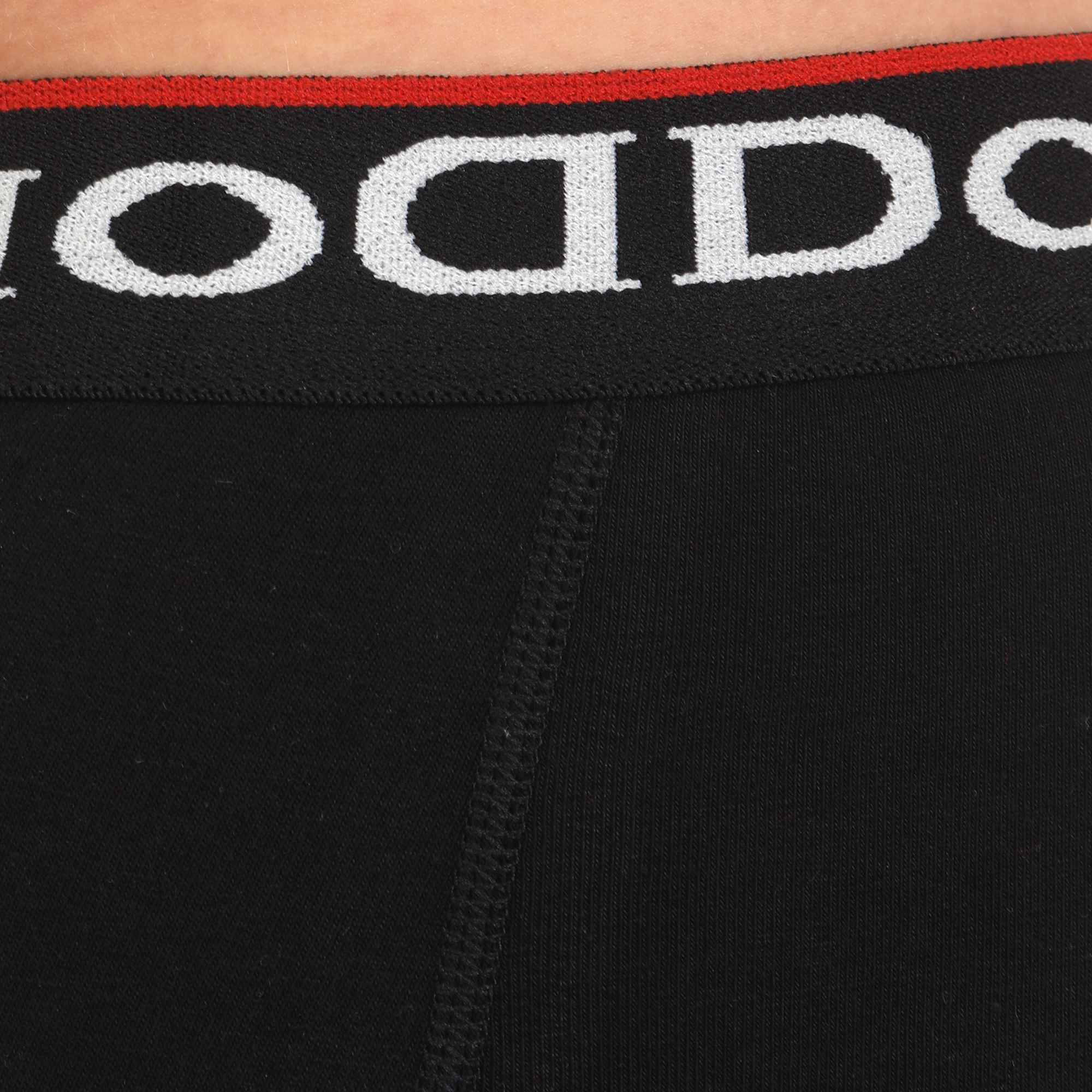 Черные мужские трусы-боксеры с пришивной брендированной резинкой 4