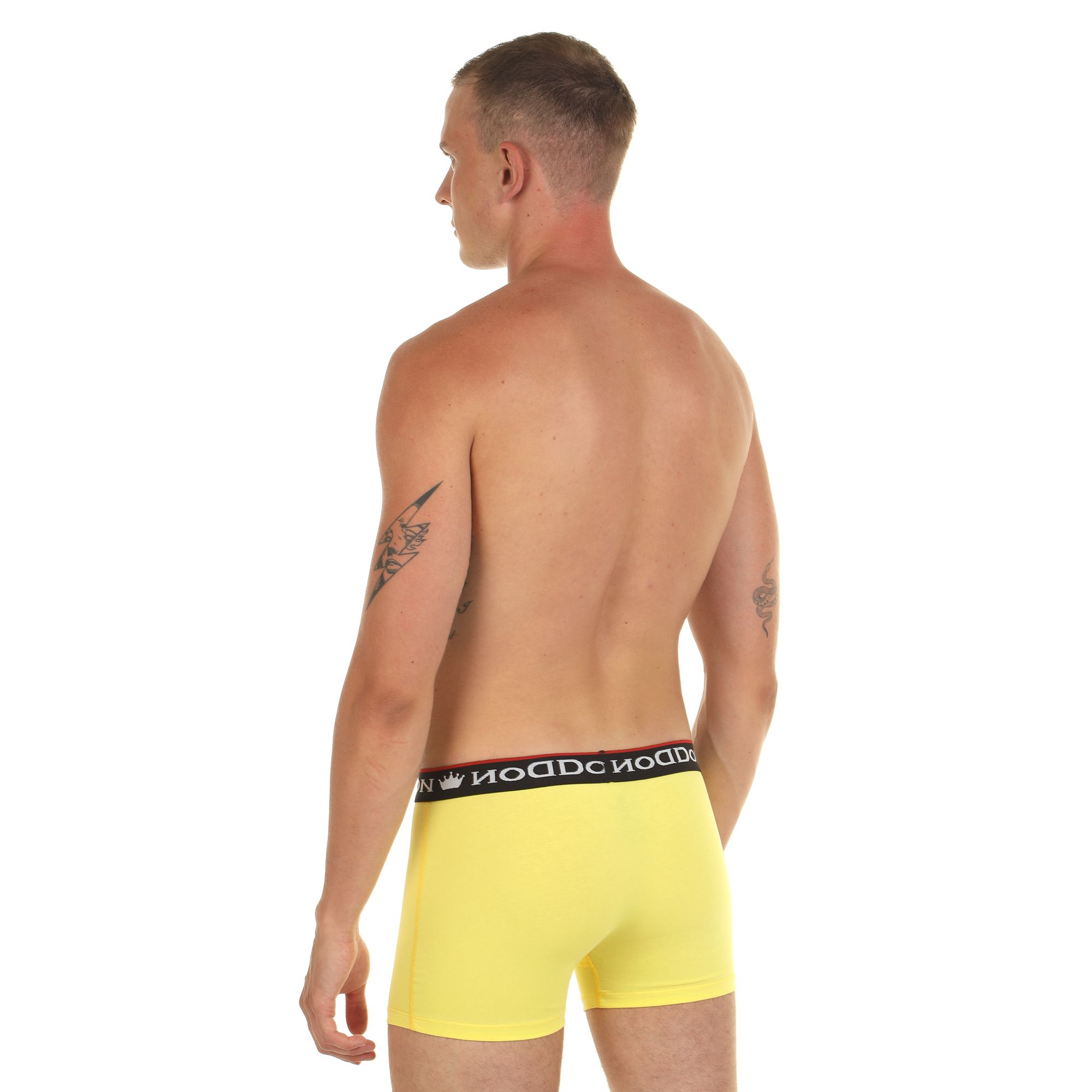 Желтые мужские трусы-боксеры с пришивной брендированной резинкой 3