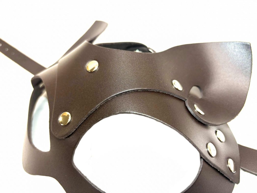 Эффектная маска кошки с ушками 3