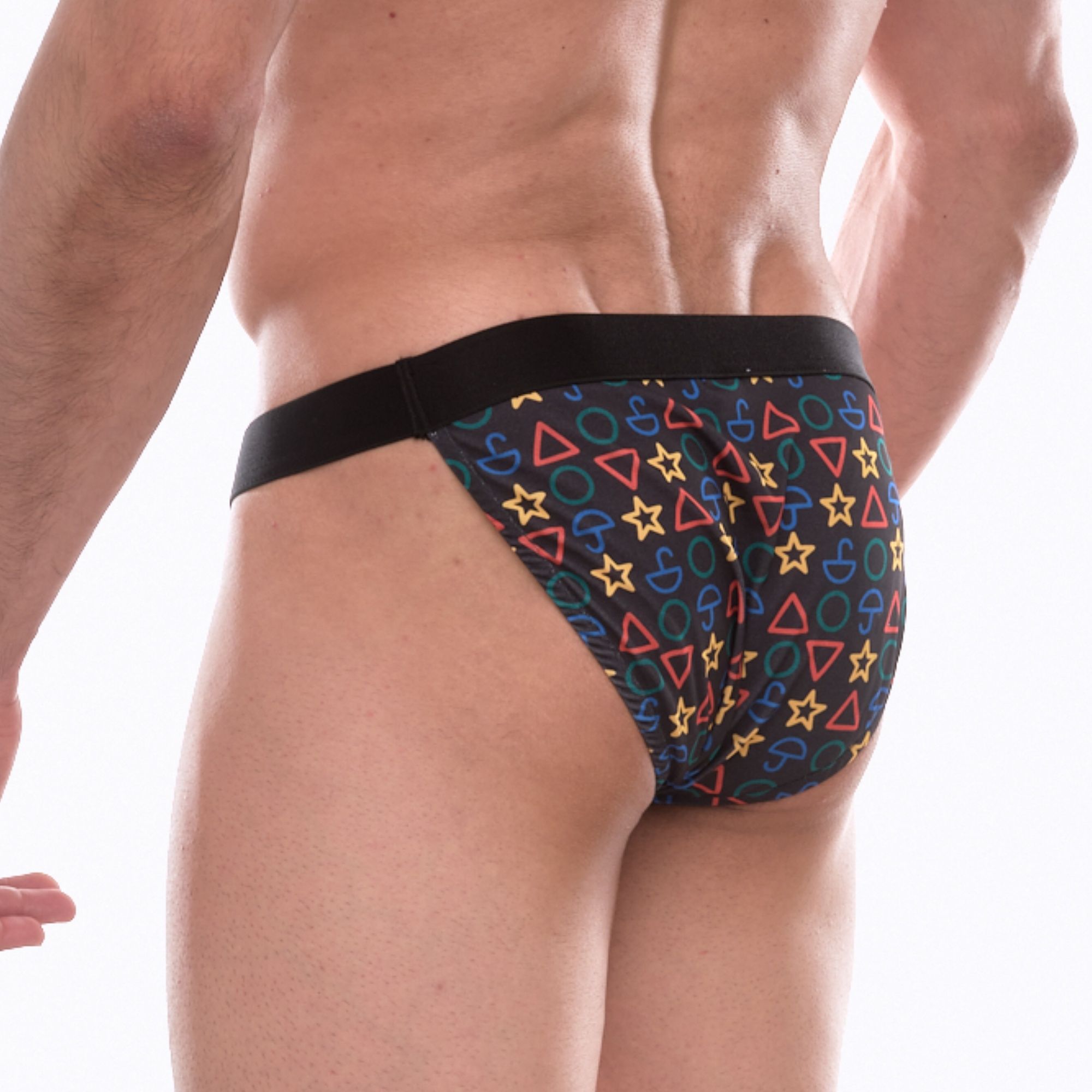 Темно-серые трусы-танга с разноцветным принтом в виде значков 2