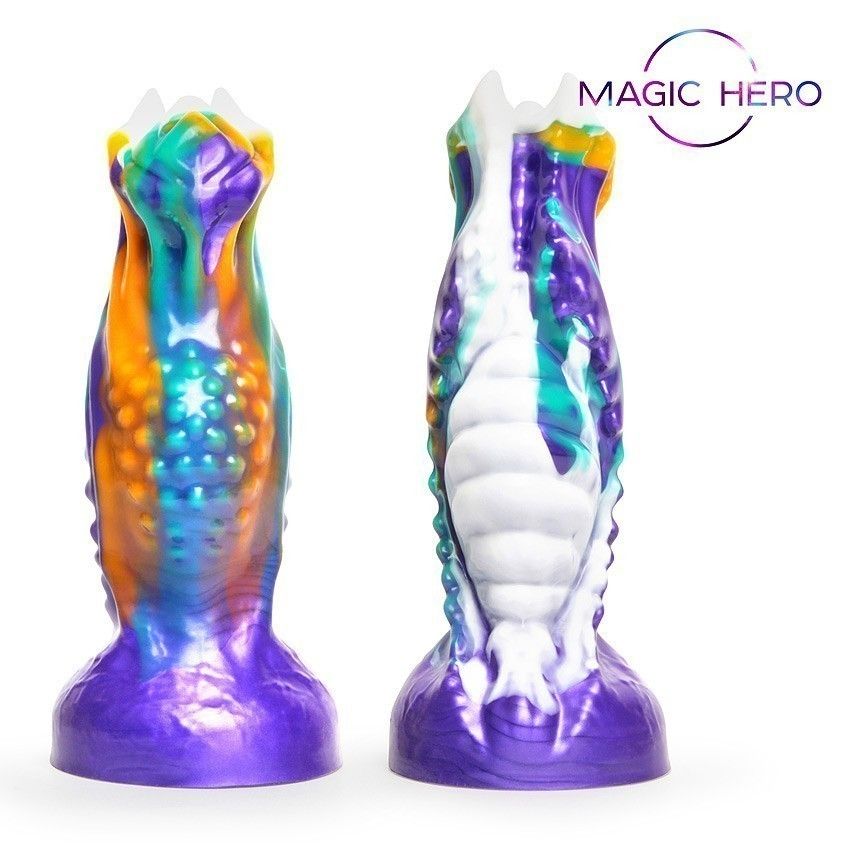 Яркий фантазийный фигурный фаллоимитатор - 22 см. 2