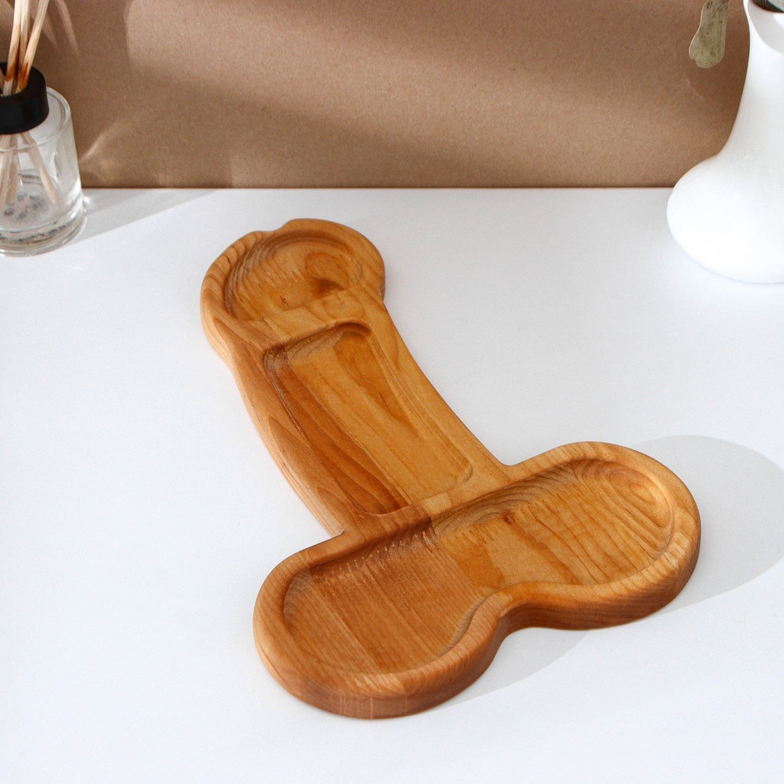 Деревянное блюдо для подачи в форме члена (32,5 х 20 х 1,7 см) 10